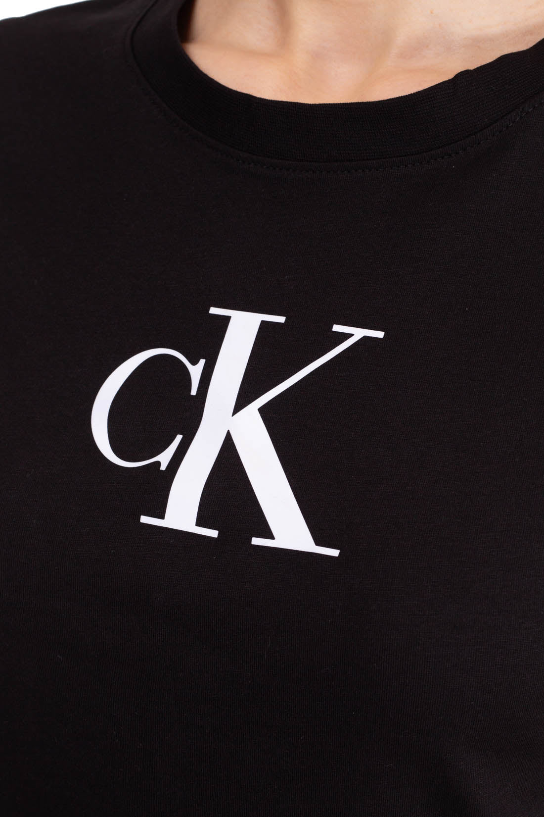 CALVIN KLEIN JEANS - Women's slim T-shirt with satin logo  - Size S-0