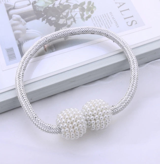 Magnetic Pearl Curtain Tieback Clips