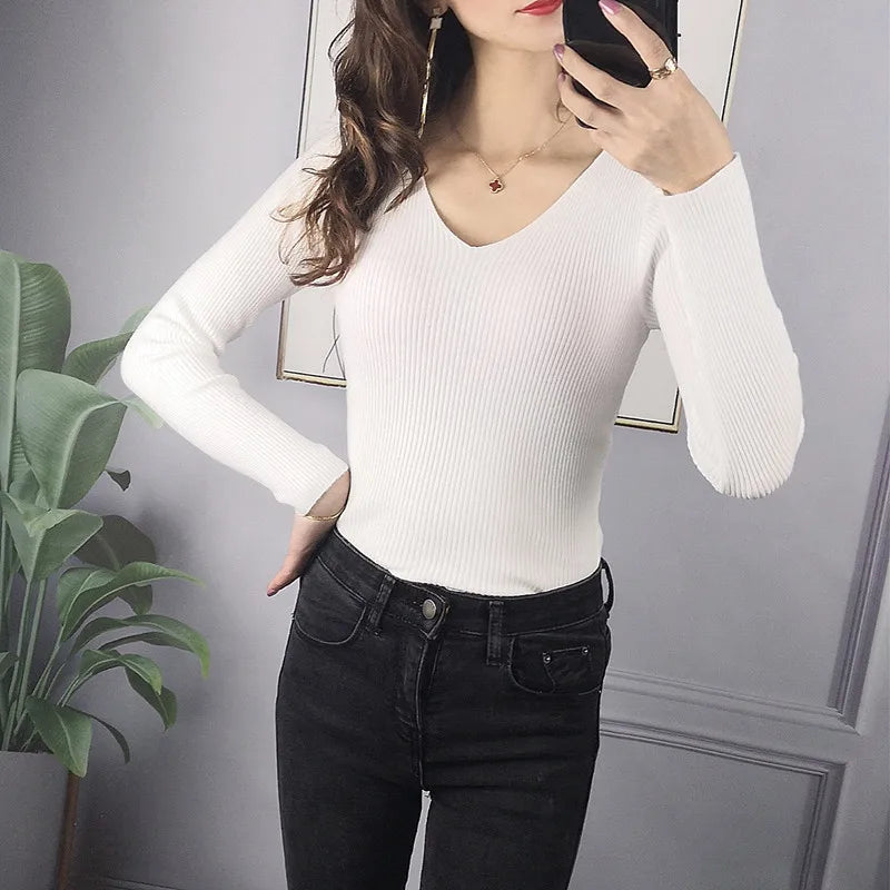 Women's Rib Knit V-Neck Striped Sweater