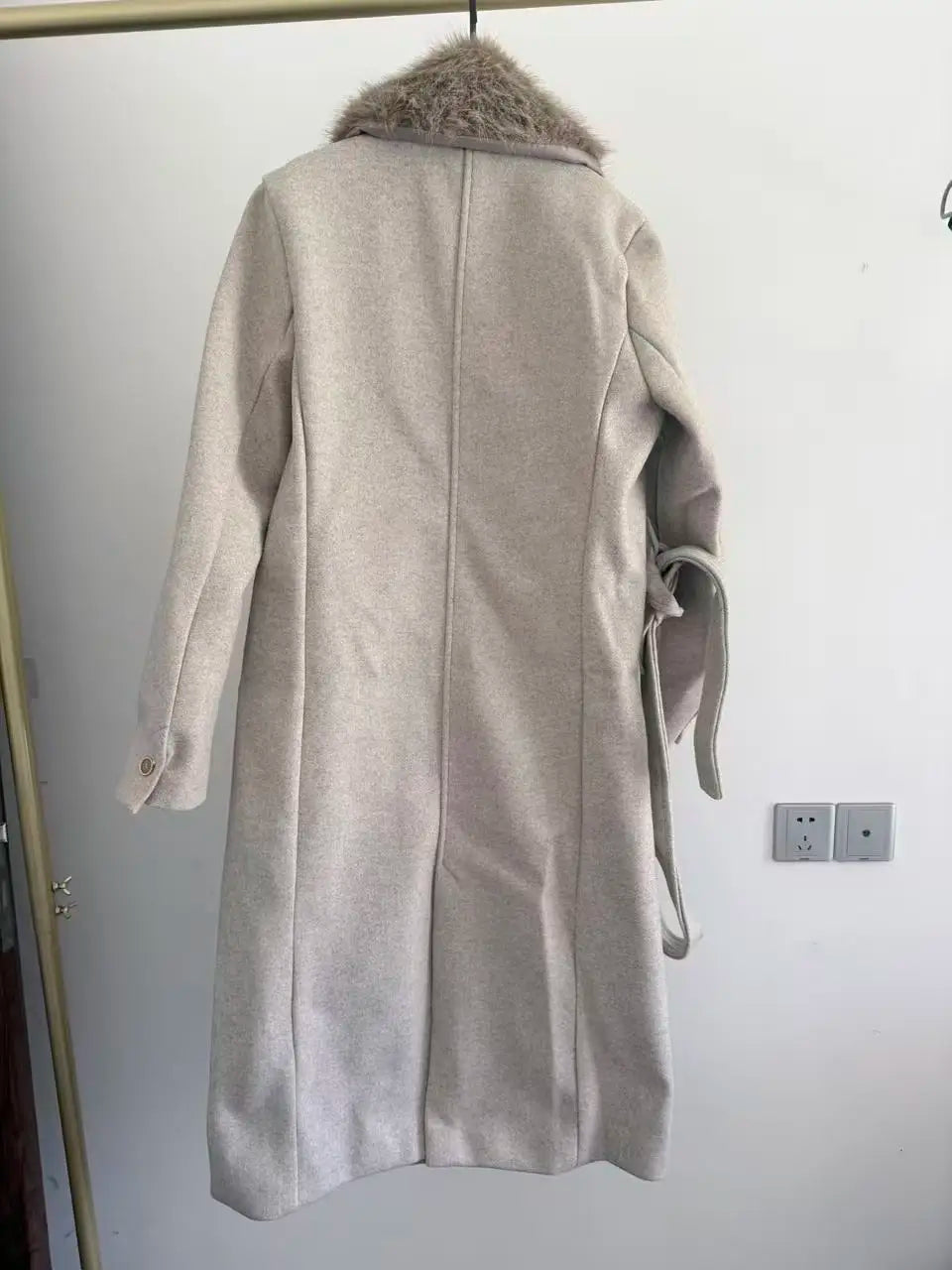 Women's Belted Coat with Faux Fur Collar