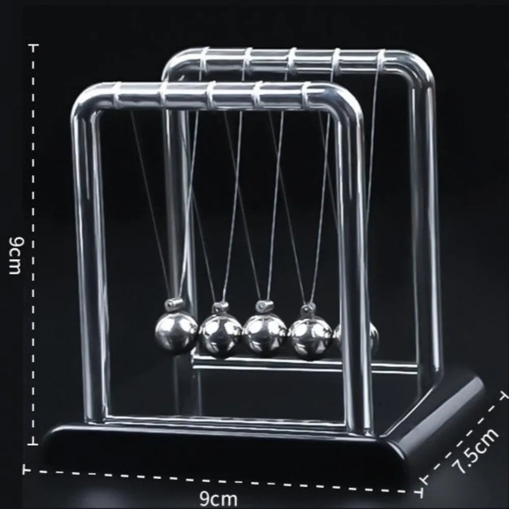 Newton's Cradle Desk Pendulum