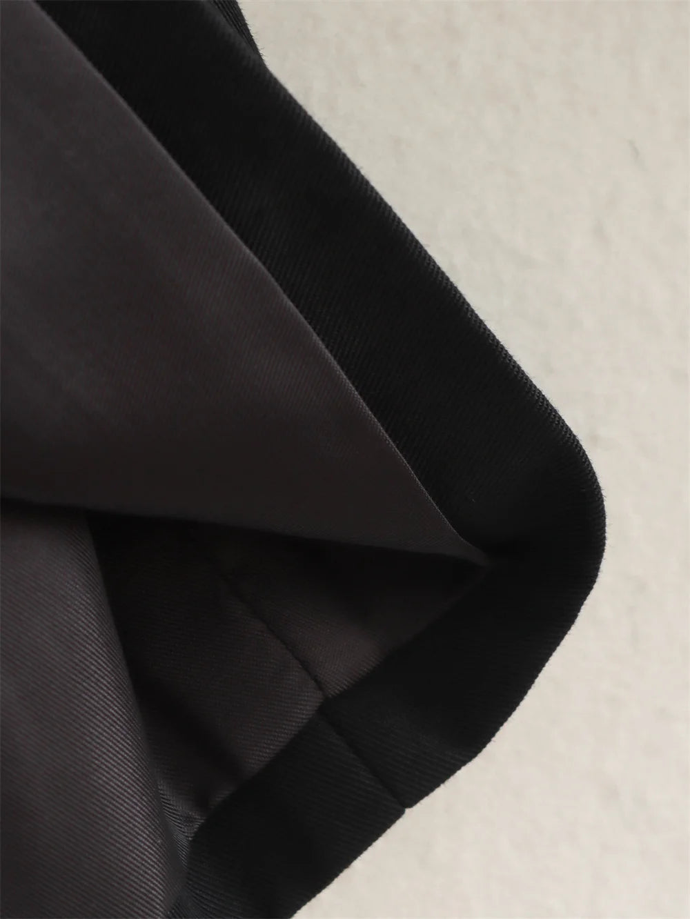 Women's Vintage Double-Breasted Cropped Trench