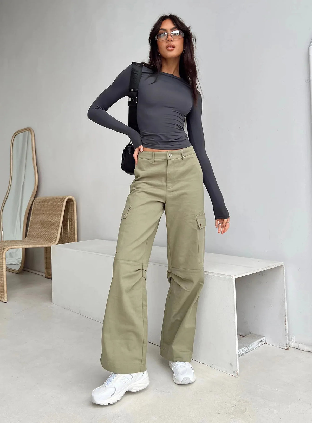 Women's Slim Fit Long Sleeve Crop Tee