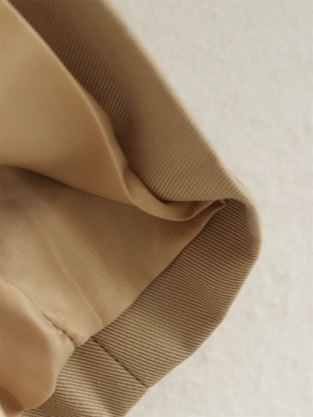 Women's Vintage Double-Breasted Cropped Trench