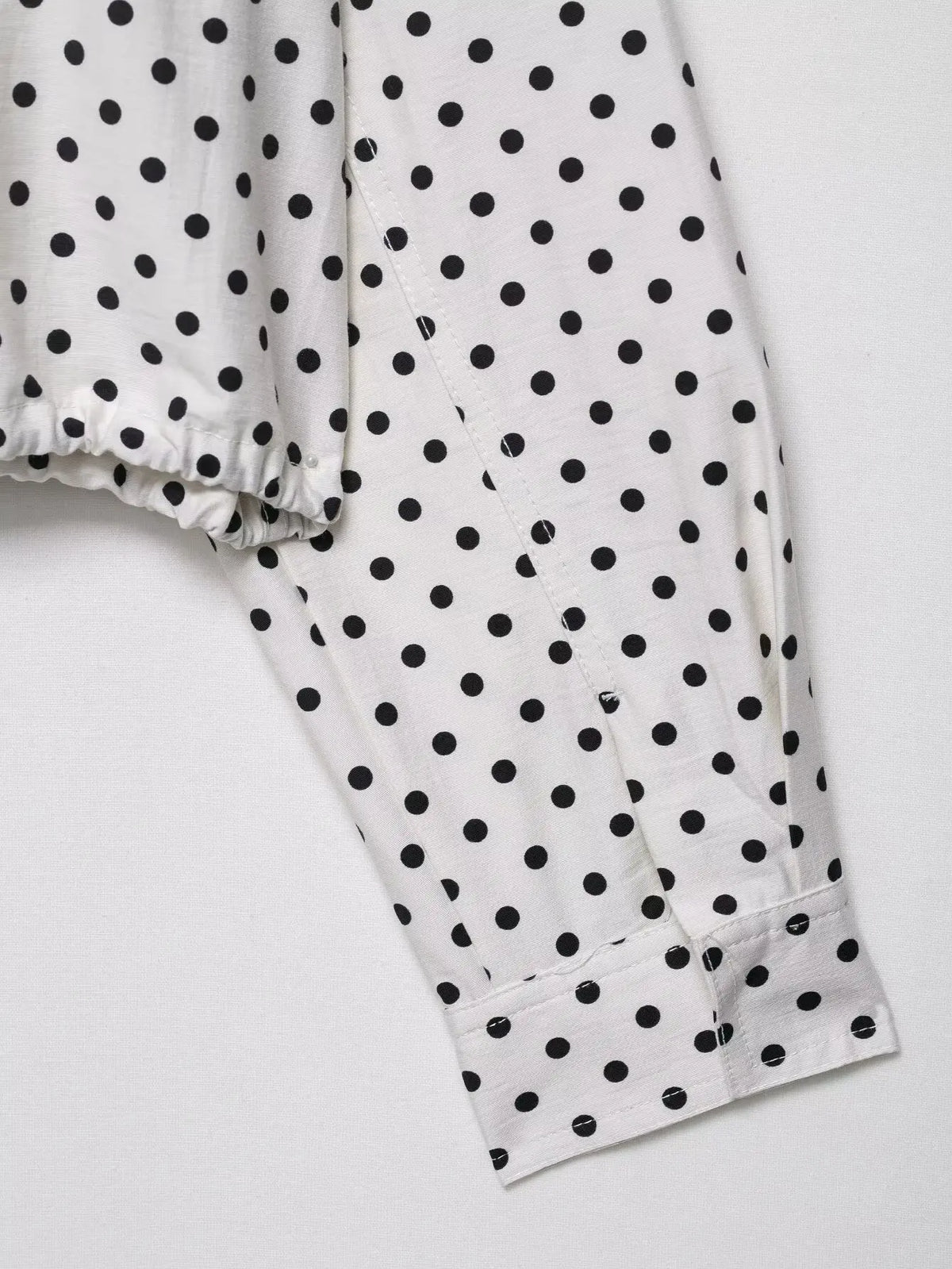 Women's Polka Dot Turtleneck Zip Jacket